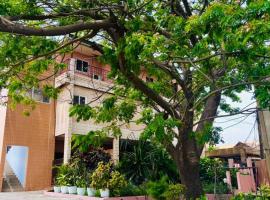 Concord Hotel and Apartments Gh, hôtel à Sakumo