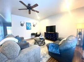 Heart of the Valley with Air Conditioning