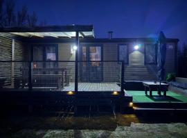 Mobil-home Premium 3ch 6 pers Camping les Dunes à Torreilles, hotel em Torreilles