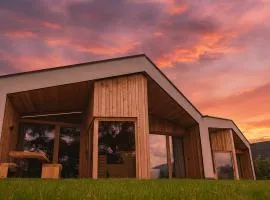 Oberplunerhof Luxury Chalet Woods