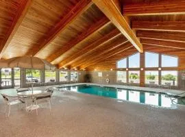 MountainView Lodge and Suites