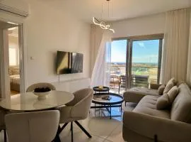 Maison Lazarus - Serene SeaView Luxe Apt Close to Larnaca & Ayia Napa