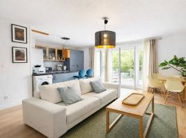 Escapade cosy Bordeaux proche tram & centre-ville, Hotel in Bruges