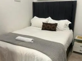 Neat Apartment-Sleeper Bed