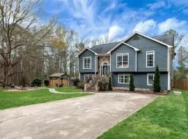 Chateau Elan Family Home Retreat Fast WiFi Sleeps 10