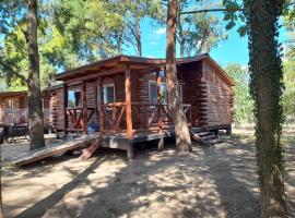 La Ardilla Chueca، فندق في لوجان