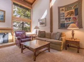 Hawks Eye by AvantStay Cozy Condo w Views Access to Northstar Resort Community