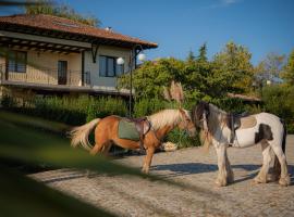 Eco Complex Albizia - Private Villas with Garden & Terrace near Byala Beach, hotel u gradu Gospodinovo