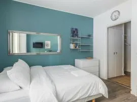 Car-Friendly Gem, Quiet Stay with Free Parking