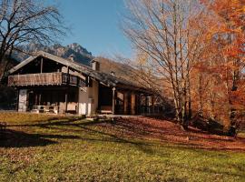 Rèfol Lodge Val di Ledro, hotel a Pur
