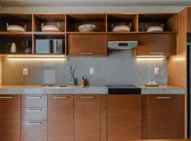 Hola Donceles Suites