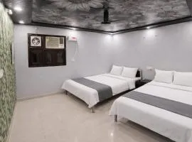 Hotel In Kashi