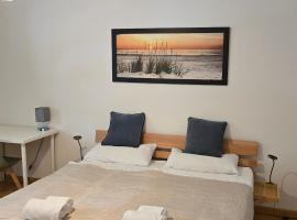 Strandnahes 3Zi Appartement 6P bei Hamburg, Hotel in Wedel