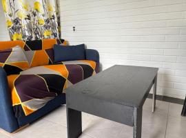 Full studio with parking, Hotel in Bacalar