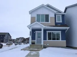 Peaceful Family Retreat in Edmonton