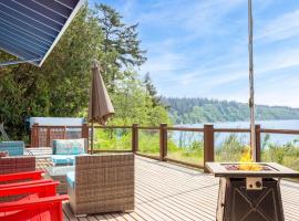 Barranco by AvantStay Stairway to Beach Views, Hotel in Greenbank