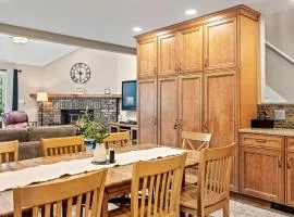 Alpine Escape by AvantStay On Camelback Mountain Near WaterparkAttractions