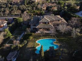 Montesión 71 - Casa con piscina & jardín, al lado de Puy du Fou, hotel v destinaci Toledo
