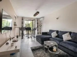 Appartement Cosy - RDJ- 2 Chambres - Parking Privée