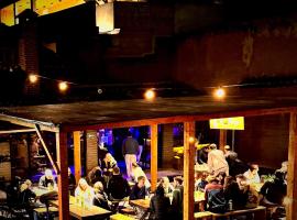 Puerta Vieja Hostel – hotel w mieście San Cristóbal de Las Casas