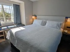 Greenville Pelham Inn by IHG