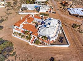 Beautiful Oceanview Bungalow Barefoot Bungalow 2 โรงแรมในLas Conchas