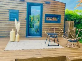 Tiny House avec jacuzzi privé - calme et nature