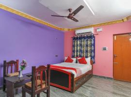 OYO 71800 Madras Guest House, hotel i Villupuram