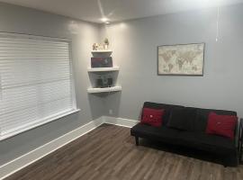 3 bedroom 2 bath private home in Quiet nice Neighborhood, Hotel in Dothan