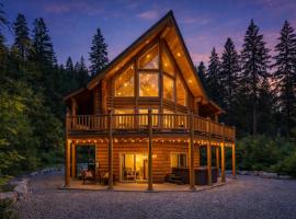 Bearfoot Chalet by NW Comfy Cabins, hotel din Leavenworth