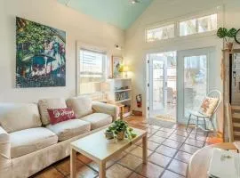 Casita de Catherine by AvantStay 1 Block to Duval St w Hot Tub