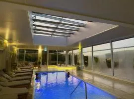 Venetto Village Parque Siquiman