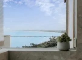 Pudding's Home Seaview Sanctuary at the Beach