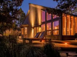 Sunriver by AvantStay Cozy Mountain Home w Indoor Pool and Hot Tub