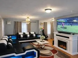 Spacious 3 bedroom duplex home inside Worcester