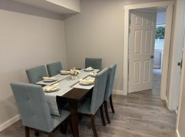 Quiet & Spacious Retreat in Richmond, Hotel in Richmond