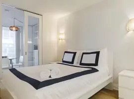 Chic Downtown Suites Toronto