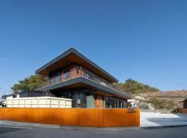 URADO TERRACE Private villa 無料駐車場4台 最大10名 桂浜近く ジャグジー シアタールーム完備