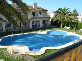 Casa con terraza y piscina en Els Poblets - ES-373-3