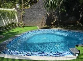 Tiny's Villa 3 - Near My Khe Beach, An Thuong Tourist Town, Pool with Jacuzzi