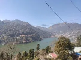 Loxis Heleri Resort Nanital