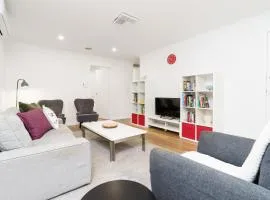 Family-Friendly Home with Yard Near Gungahlin - Hosted by Canstay