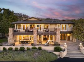 Main House by AvantStay, hótel í Atascadero
