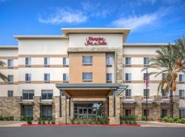 Hampton Inn & Suites Riverside/Corona East, hotel en Riverside