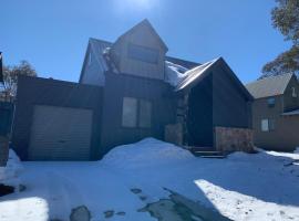 Keystone, Hotel in Dinner Plain