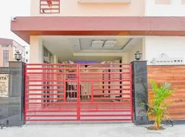 FabHotel Lalita Residency