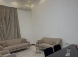 شقة للايجار غرفة وصالة مودرن في مدينة الرياض اول ساكن تشطيب راقي وفخم