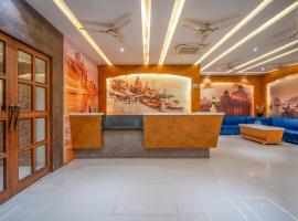 The Grand Chandra Hotel, hotel en Mirzāpur