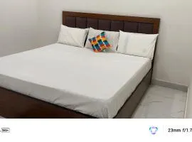 shree banke bihari homestay vrindavan