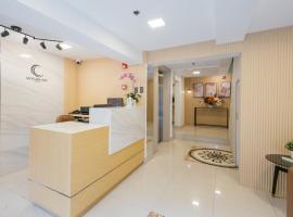 Skypark Bay Hotel, hotel a Sampong